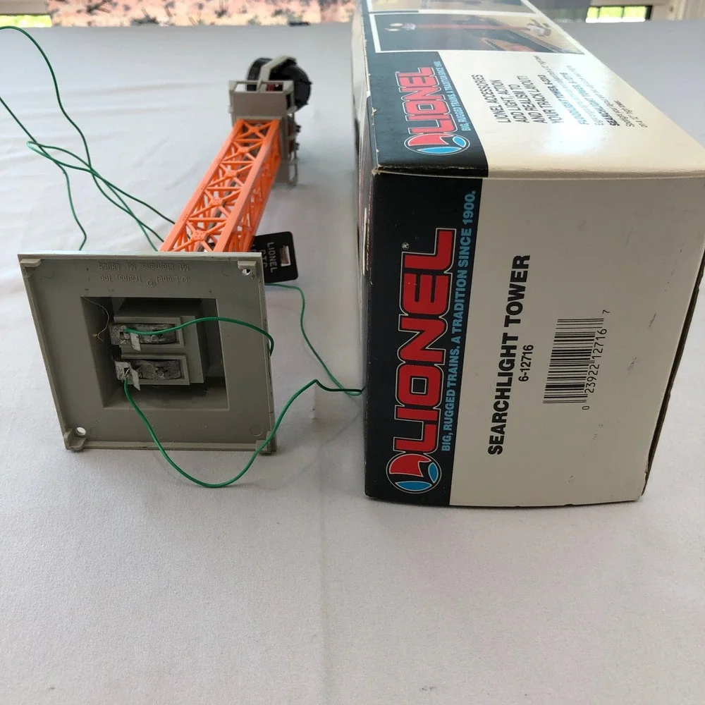 Lionel 6-12716 Searchlight Tower READ